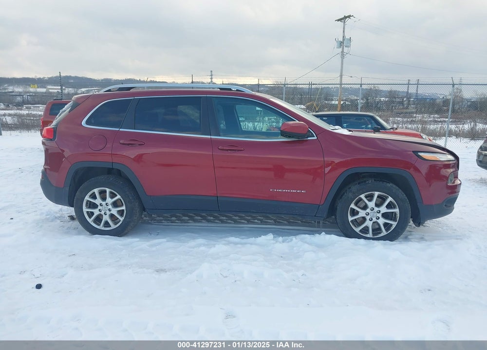 2017 JEEP CHEROKEE LATITUDE 4X4 VIN: 1C4PJMCB1HW537680
