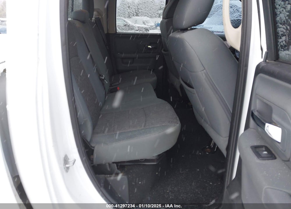 2016 RAM 1500 VIN: 1C6RR7GT2GS204875