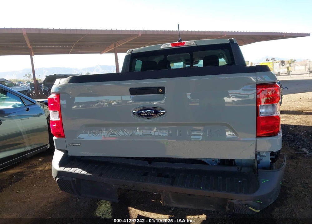 2022 FORD MAVERICK VIN: 3FTTW8E30NRA71090
