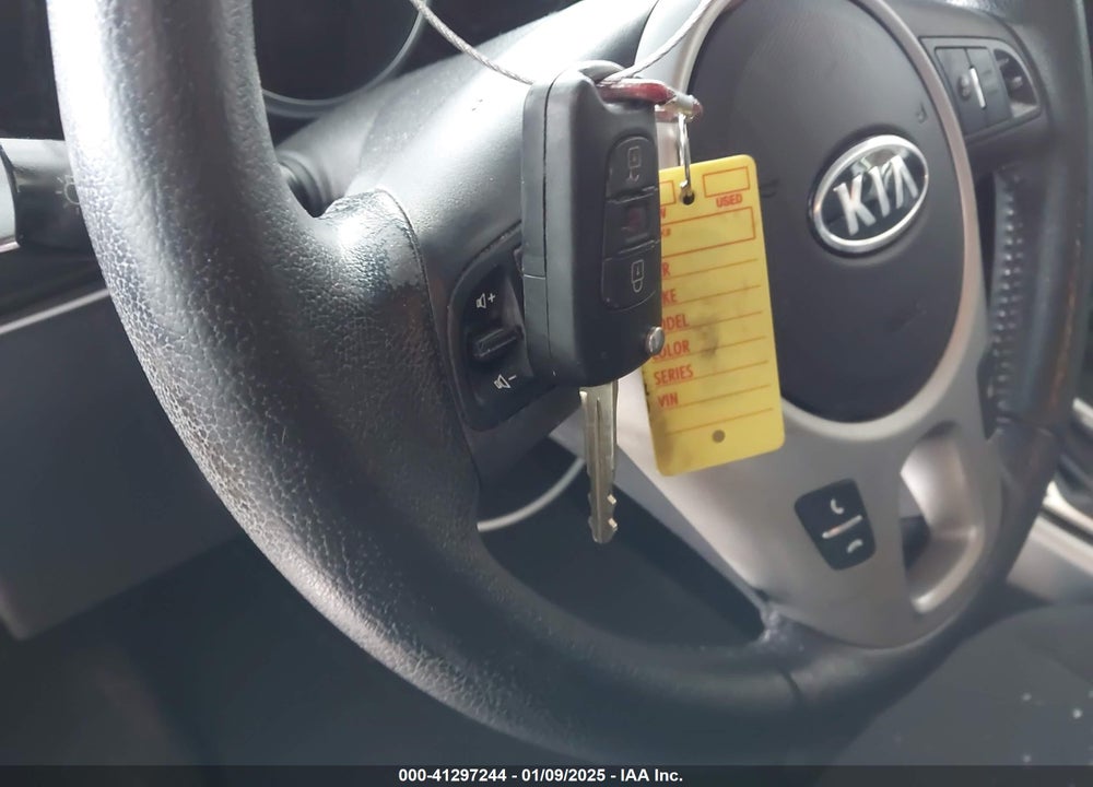 2012 KIA SOUL VIN: KNDJT2A65C7391961