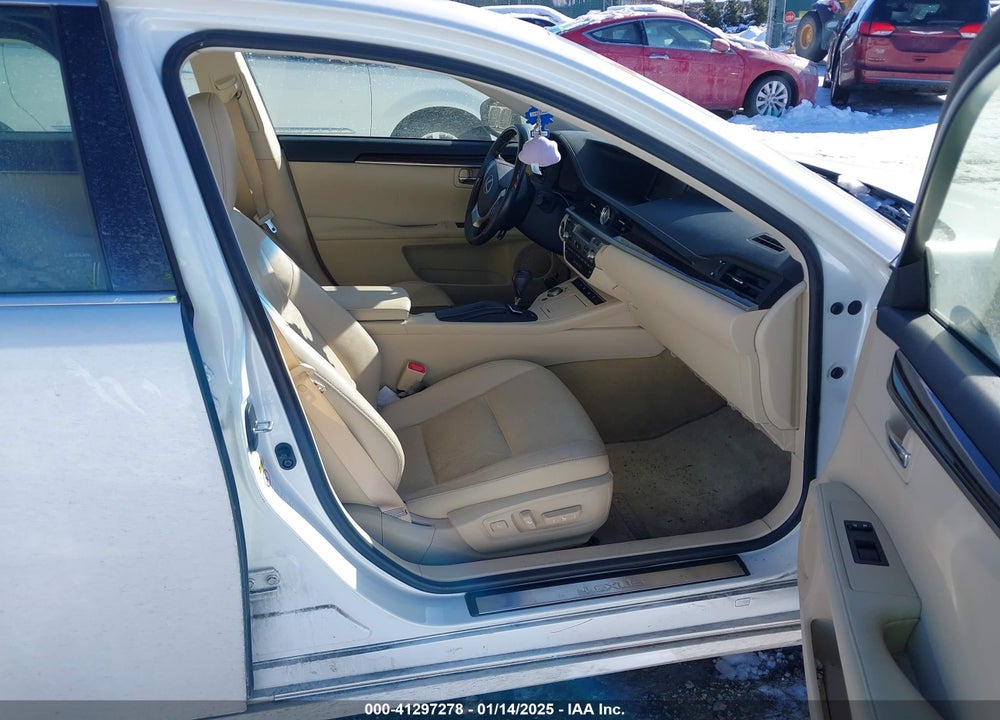 2014 LEXUS ES 350 VIN: JTHBK1GG7E2130850