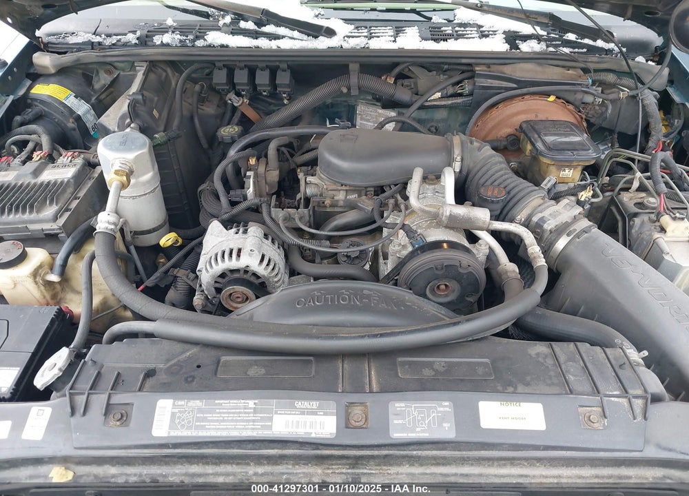 1996 CHEVROLET S TRUCK S10 VIN: 1GCCS14X5T8182398