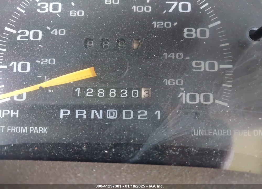 1996 CHEVROLET S TRUCK S10 VIN: 1GCCS14X5T8182398