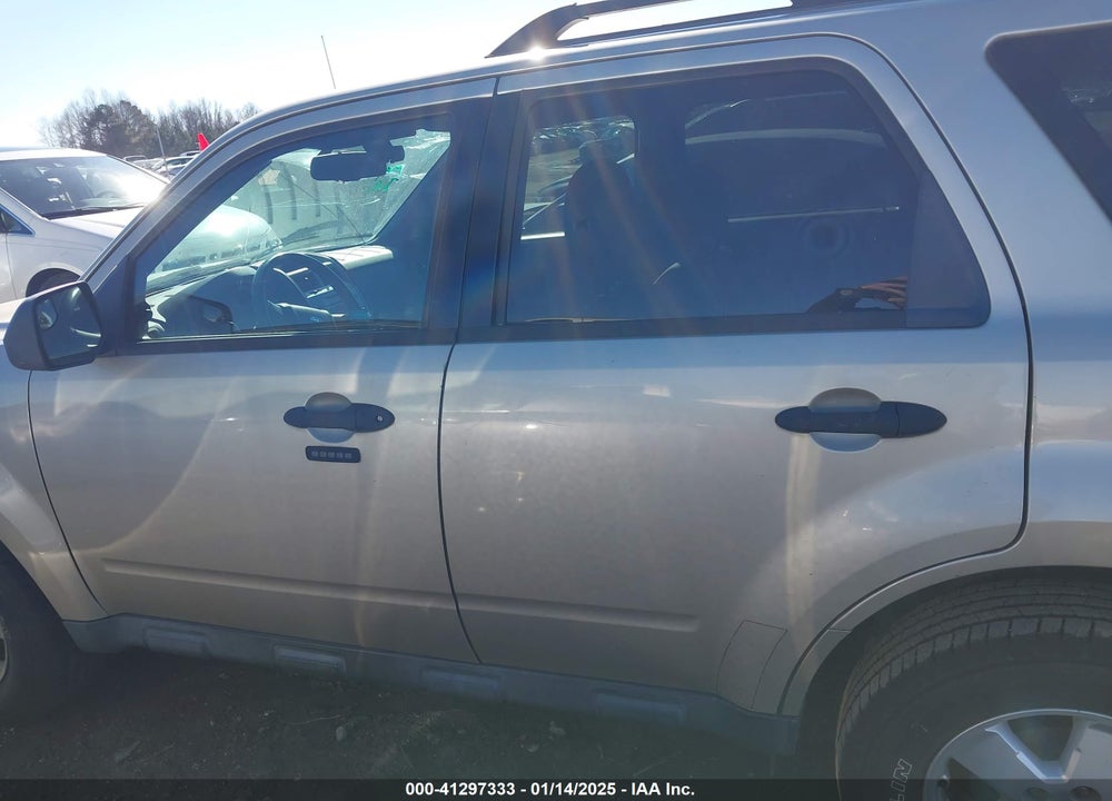 2011 FORD ESCAPE XLT VIN: 1FMCU0D70BKC47529