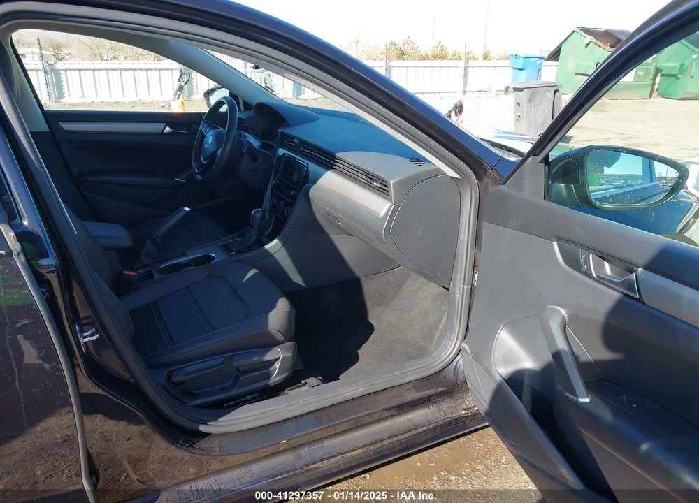 2021 VOLKSWAGEN PASSAT VIN: 1VWSA7A31MC011873