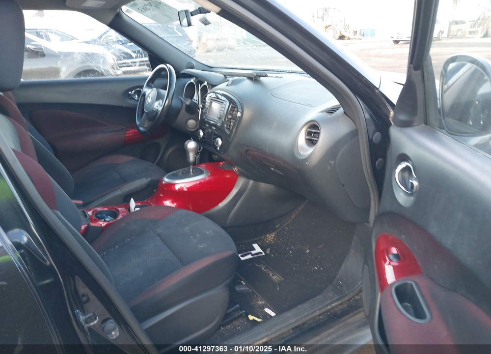 2012 NISSAN JUKE SV VIN: JN8AF5MV1CT107796