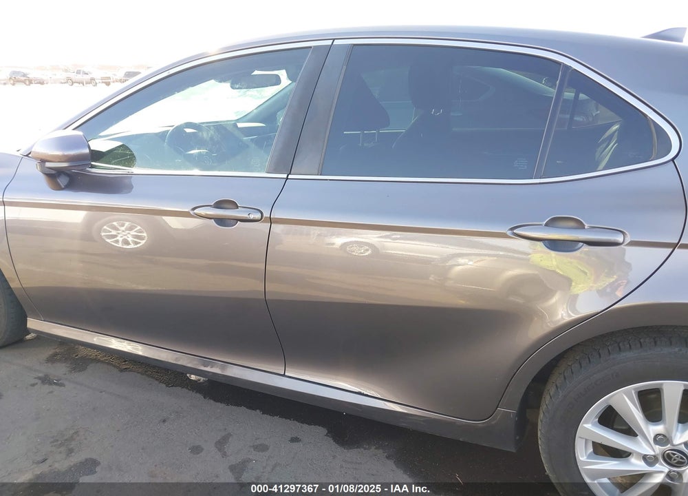 2021 TOYOTA CAMRY LE VIN: 4T1C11AK8MU567874