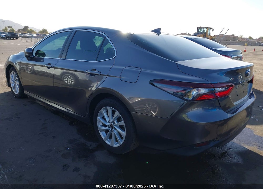 2021 TOYOTA CAMRY LE VIN: 4T1C11AK8MU567874