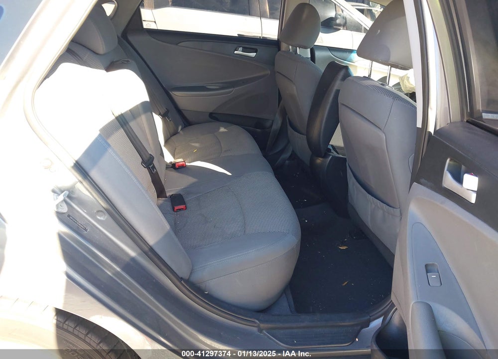 2014 HYUNDAI SONATA VIN: 5NPEB4AC1EH829427