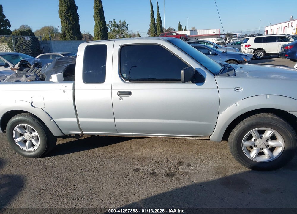 2001 NISSAN FRONTIER XE VIN: 1N6DD26S51C326237