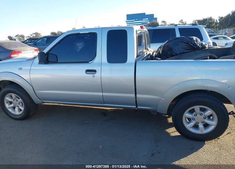 2001 NISSAN FRONTIER XE VIN: 1N6DD26S51C326237