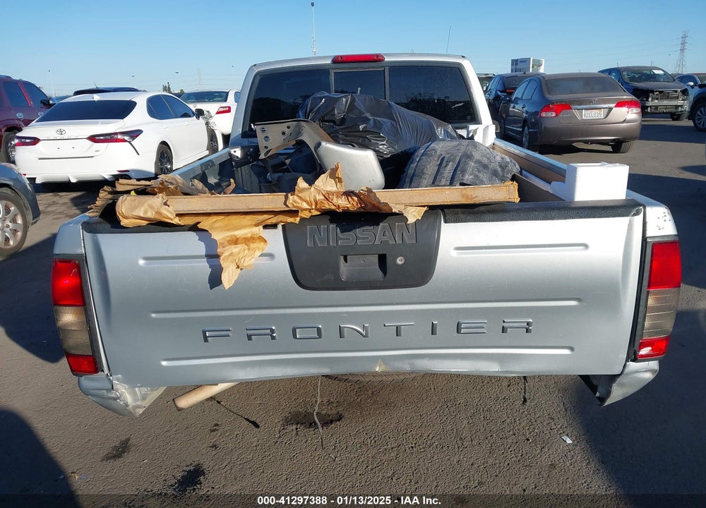 2001 NISSAN FRONTIER XE VIN: 1N6DD26S51C326237
