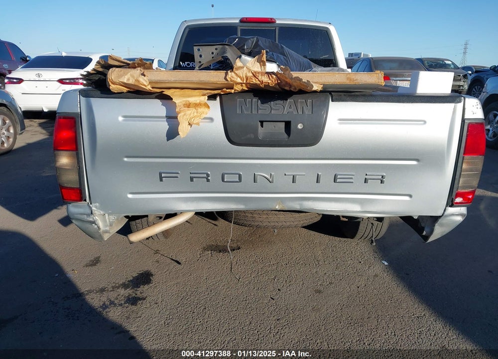 2001 NISSAN FRONTIER XE VIN: 1N6DD26S51C326237