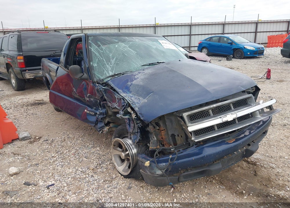 1998 CHEVROLET S-10 LS FLEETSIDE VIN: 1GCCS19X4W8178629
