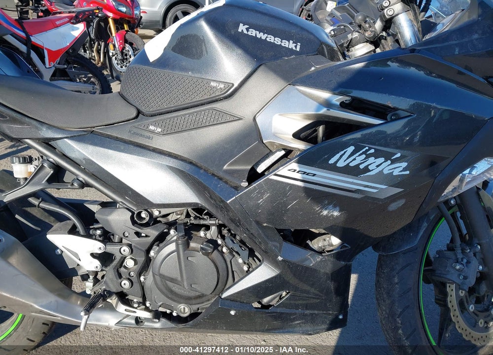 2022 KAWASAKI EX400 VIN: JKAEXKH18NDAF9199