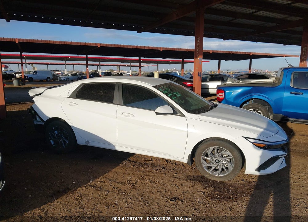 2024 HYUNDAI ELANTRA VIN: KMHLM4DGXRU710539