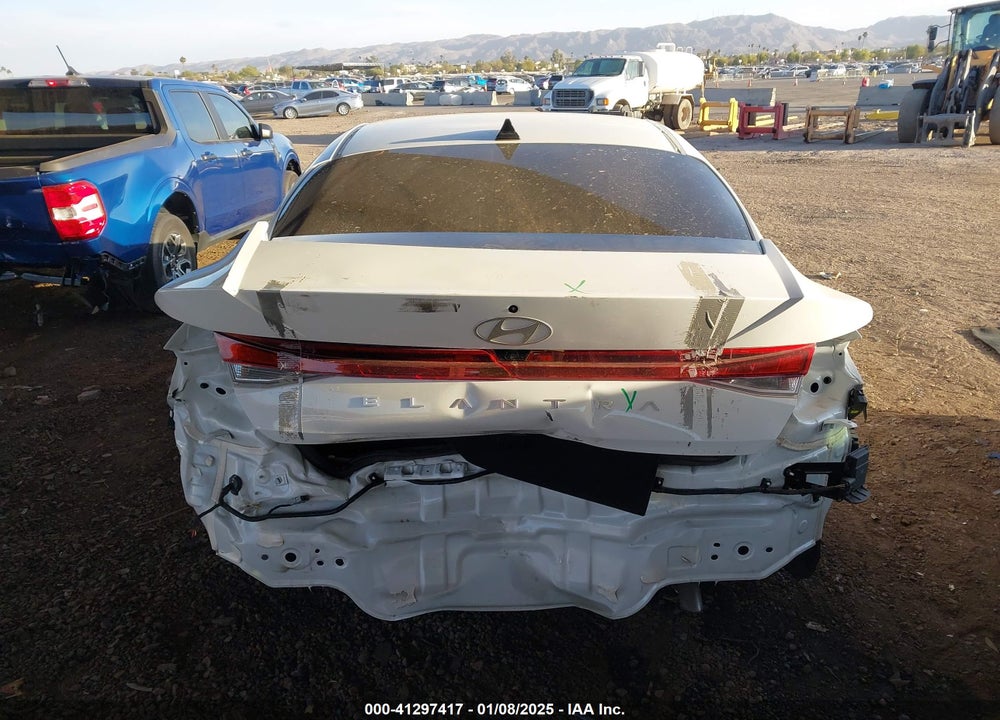 2024 HYUNDAI ELANTRA VIN: KMHLM4DGXRU710539