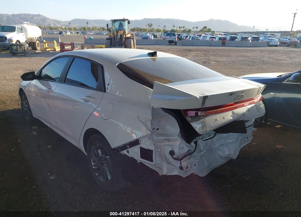 2024 HYUNDAI ELANTRA VIN: KMHLM4DGXRU710539