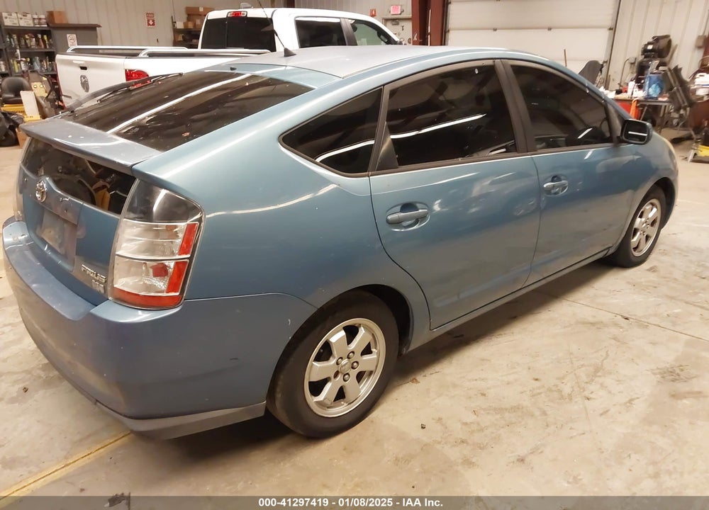 2005 TOYOTA PRIUS VIN: JTDKB20U253079307