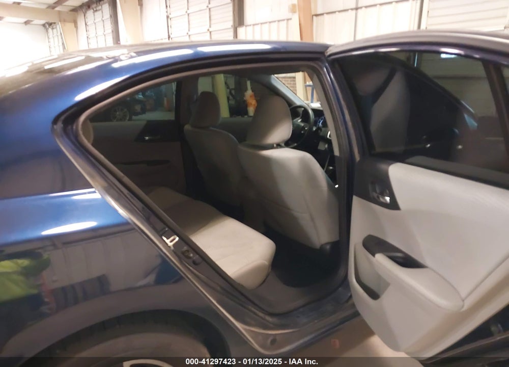 2017 HONDA ACCORD LX VIN: 1HGCR2F39HA057756