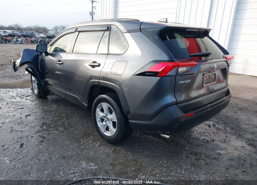 2019 TOYOTA RAV4 XLE VIN: JTMW1RFV5KD037040