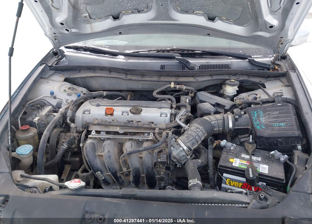 2010 HONDA ACCORD 2.4 LX VIN: 1HGCP2F31AA043958