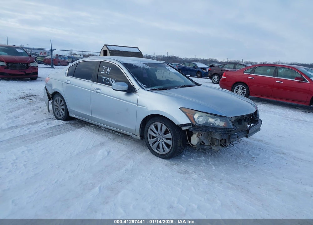 2010 HONDA ACCORD 2.4 LX VIN: 1HGCP2F31AA043958