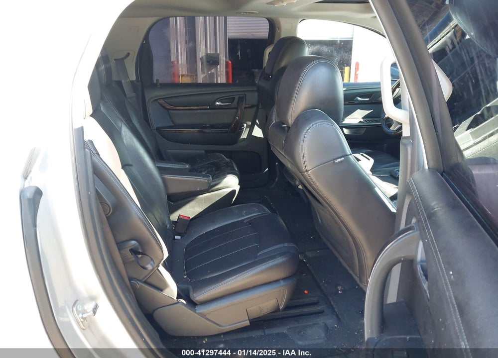2015 GMC ACADIA VIN: 1GKKRTKD8FJ299986