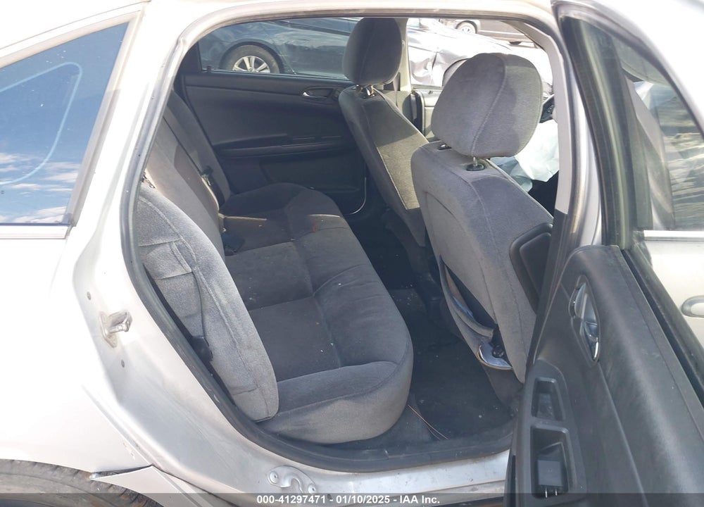2010 CHEVROLET IMPALA LT VIN: 2G1WB5ENXA1200064