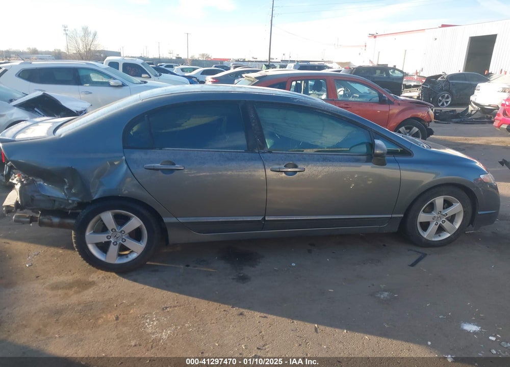 2010 HONDA CIVIC VIN: 19XFA1F6XAE077900