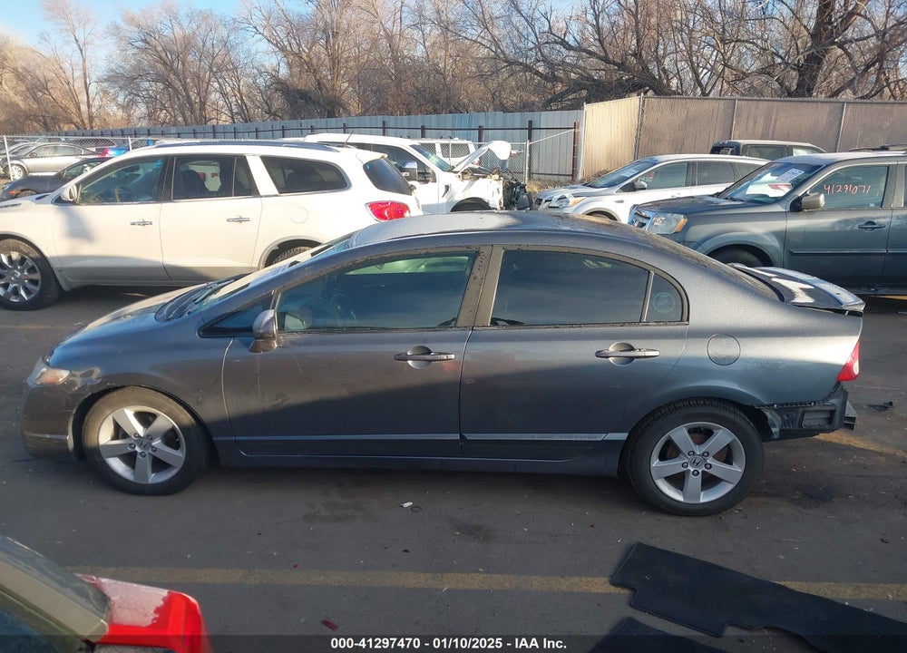 2010 HONDA CIVIC VIN: 19XFA1F6XAE077900