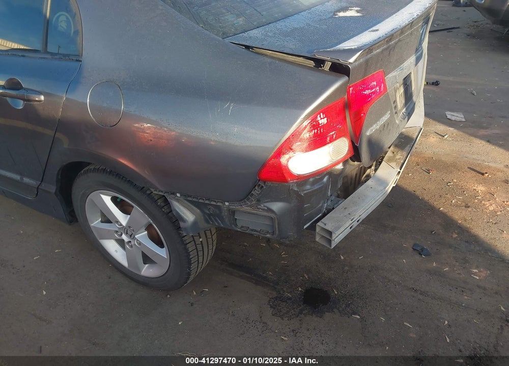 2010 HONDA CIVIC VIN: 19XFA1F6XAE077900