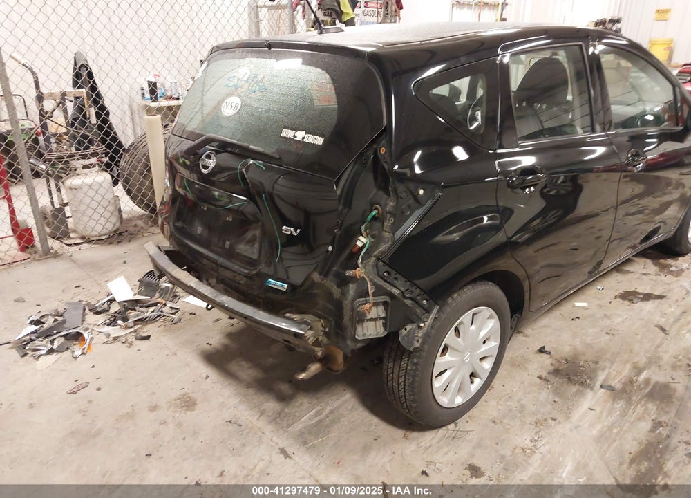 2016 NISSAN VERSA NOTE VIN: 3N1CE2CP2GL397214