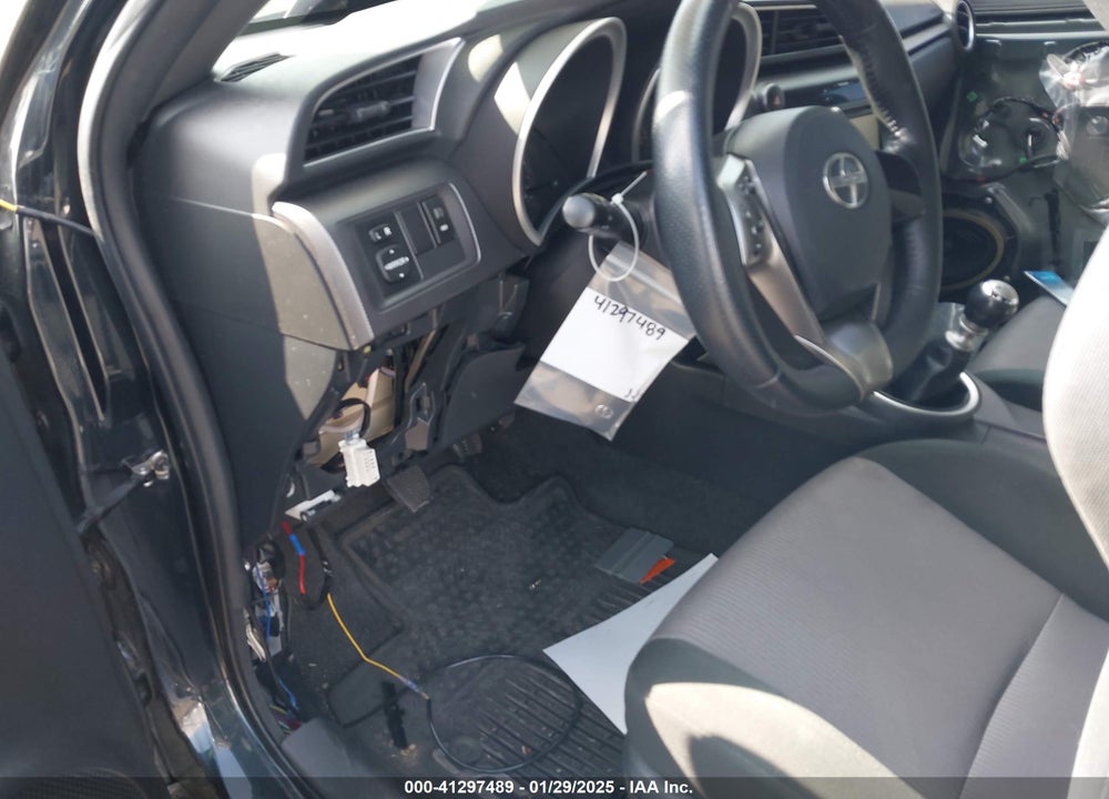 2016 SCION TC VIN: JTKJF5C79GJ016381