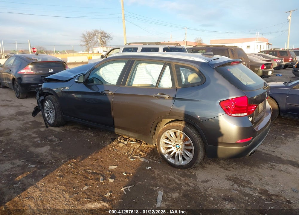 2014 BMW X1 XDRIVE28I VIN: WBAVL1C55EVY10161