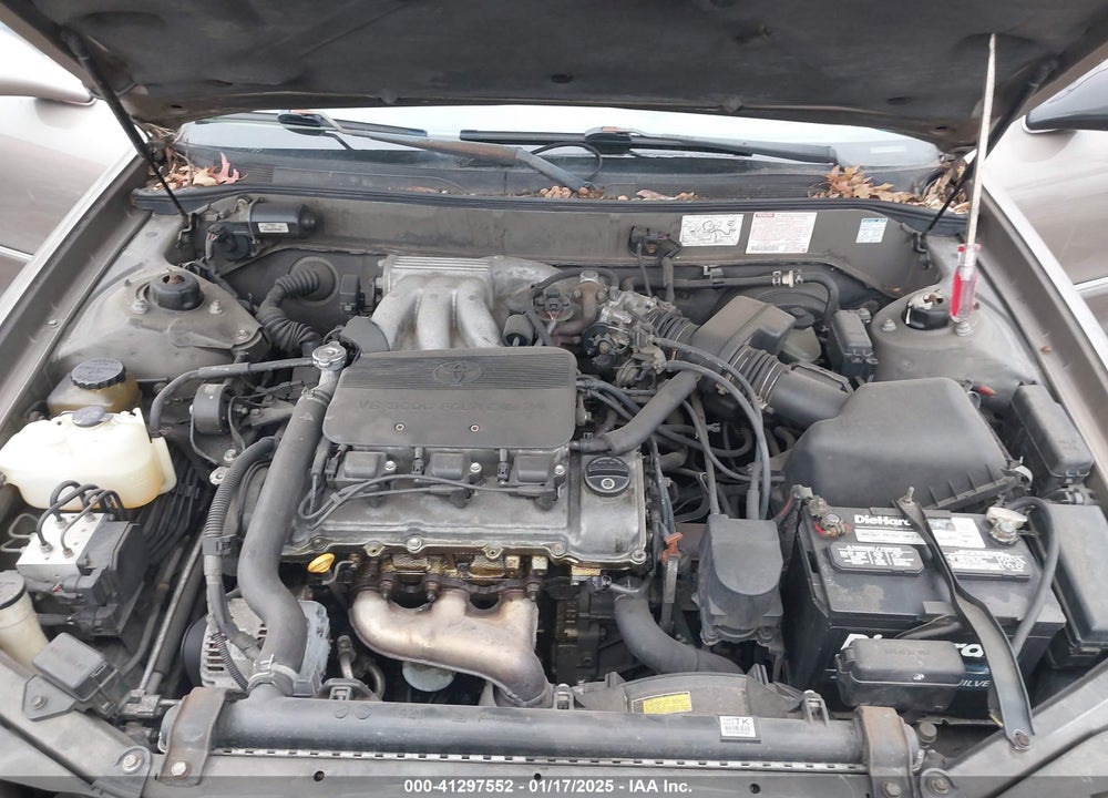 1998 TOYOTA AVALON XLS VIN: 4T1BF18B7WU256930