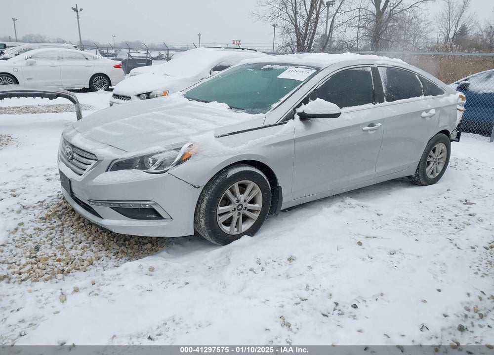 2015 HYUNDAI SONATA VIN: 5NPE24AFXFH209610