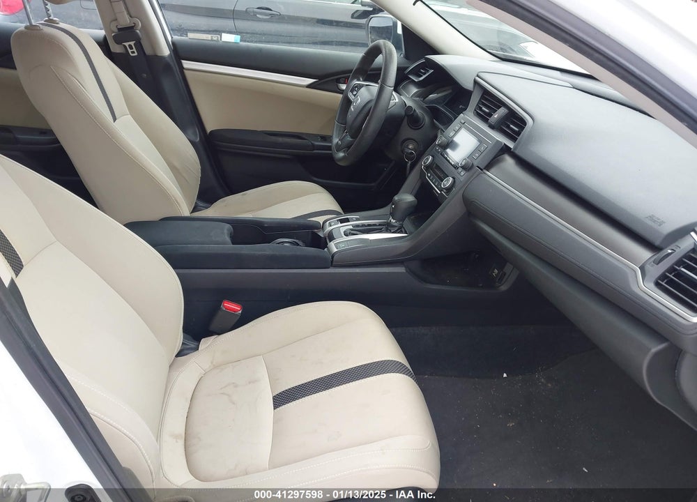 2019 HONDA CIVIC VIN: 2HGFC2F67KH581117