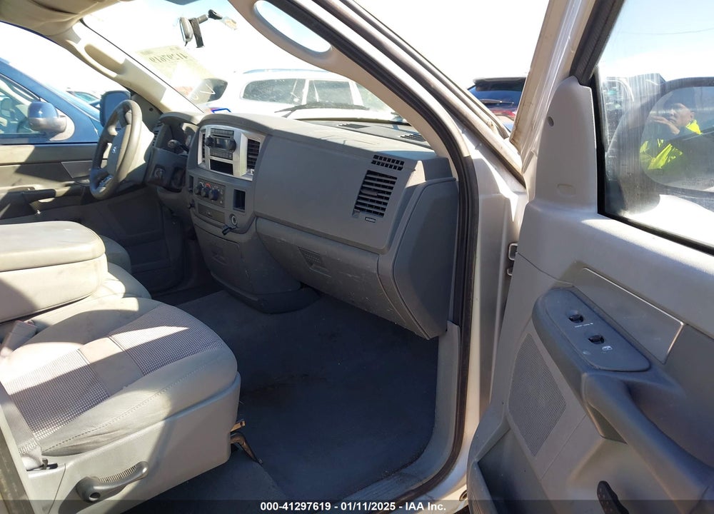 2008 DODGE RAM 1500 VIN: 1D7HA18278S591011