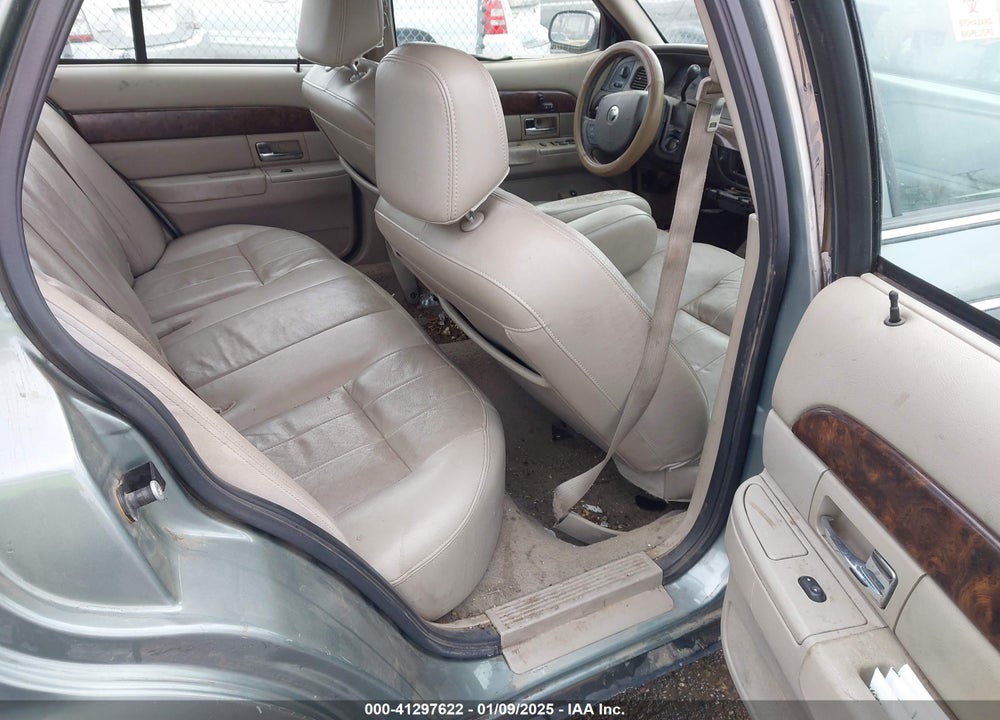 2006 MERCURY GRAND MARQUIS VIN: 2MEFM75V16X641680