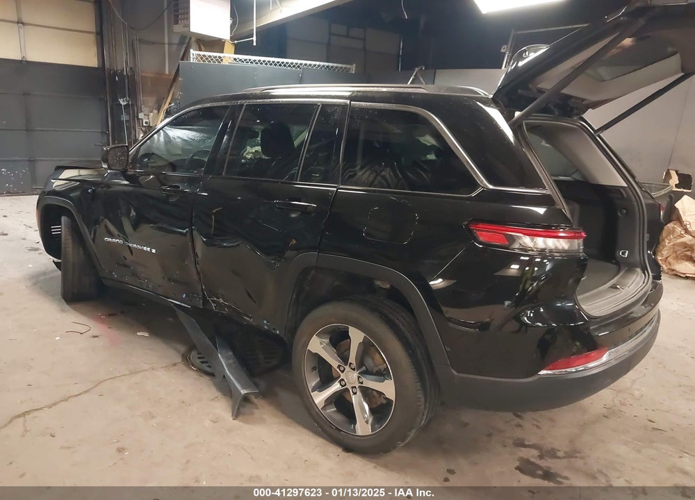 2022 JEEP GRAND CHEROKEE 4XE LIMITED 4X4 VIN: 1C4RJYB66N8757224