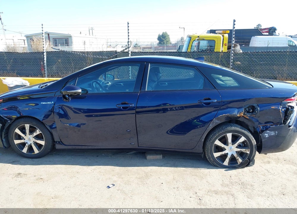 2017 TOYOTA MIRAI VIN: JTDBVRBD8HA002213