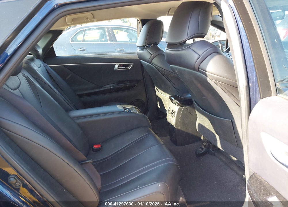 2017 TOYOTA MIRAI VIN: JTDBVRBD8HA002213