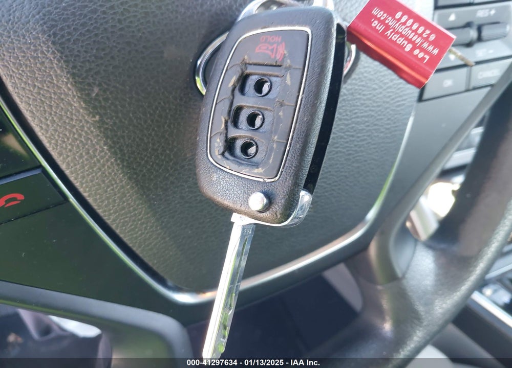 2017 HYUNDAI SONATA VIN: 5NPE24AFXHH583038