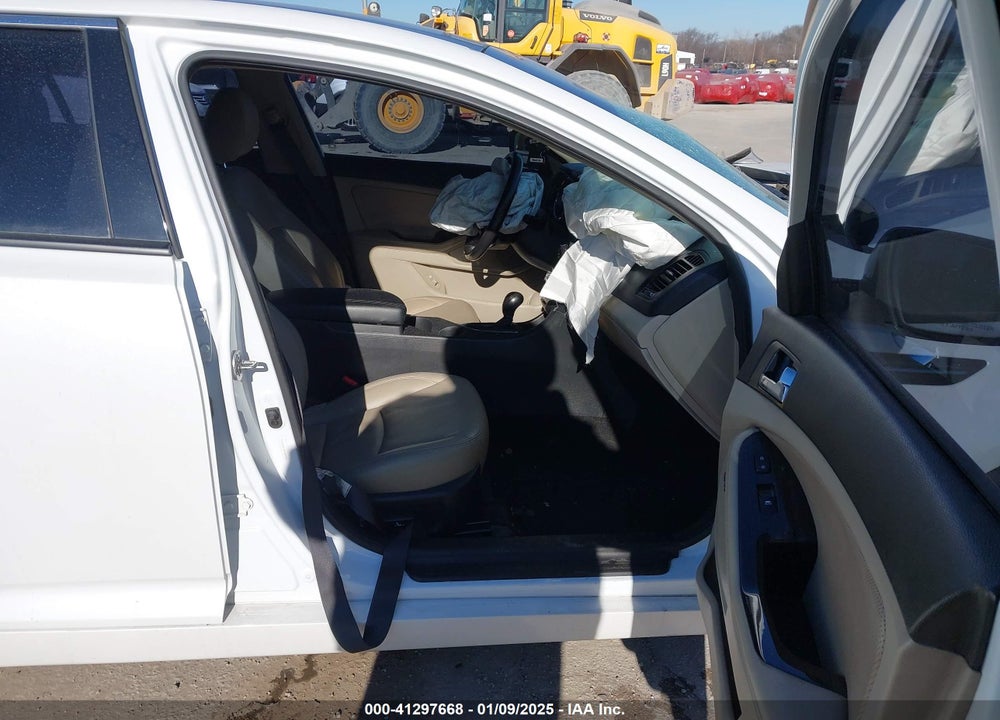 2013 KIA OPTIMA VIN: 5XXGN4A71DG168348
