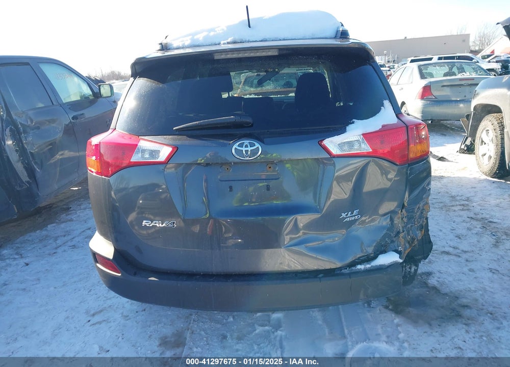 2014 TOYOTA RAV4 XLE VIN: 2T3RFREV6EW149501