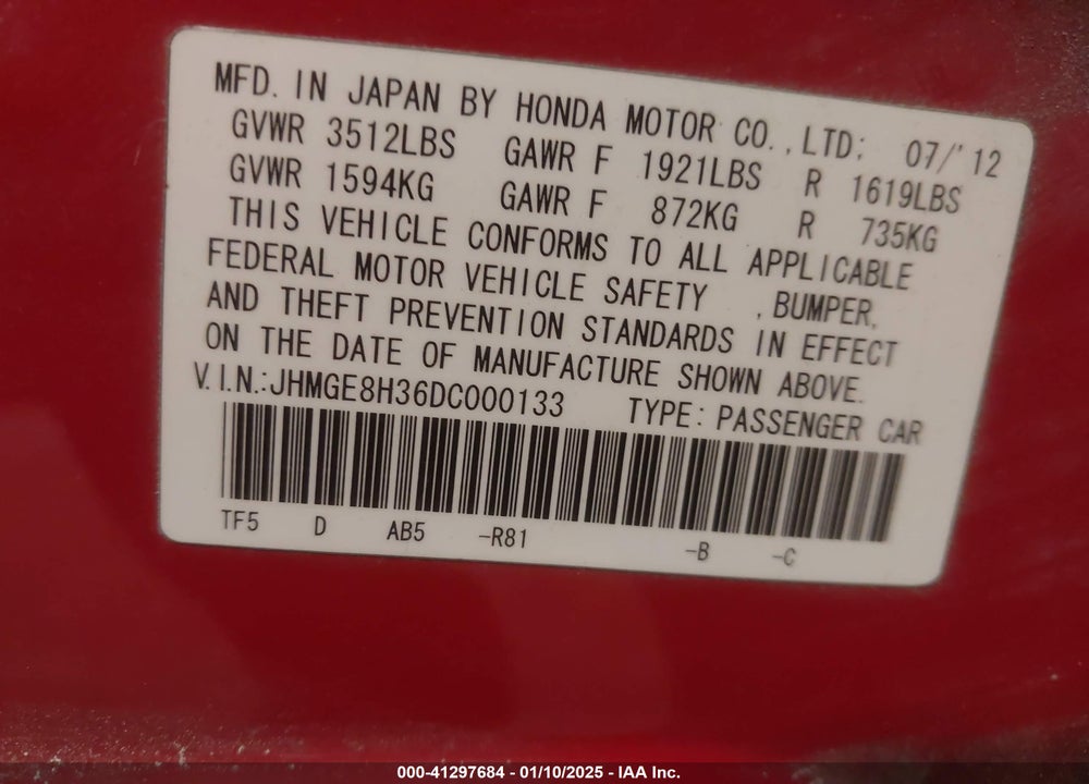 2013 HONDA FIT VIN: JHMGE8H36DC000133