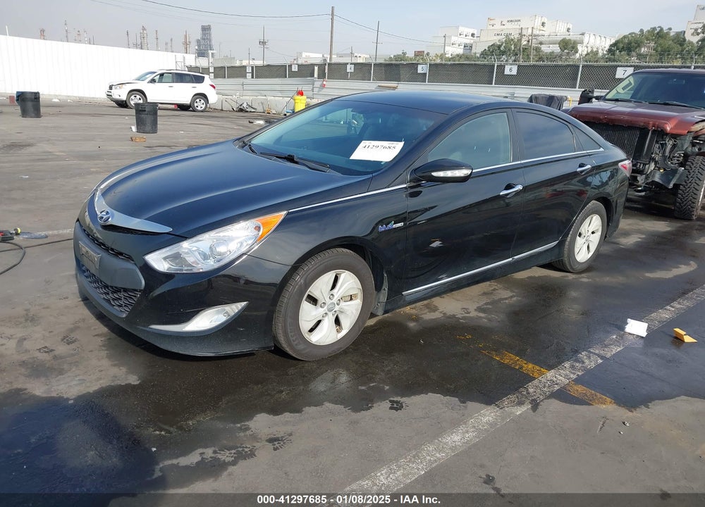 2015 HYUNDAI SONATA HYBRID VIN: KMHEC4A4XFA139668