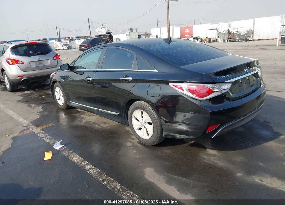 2015 HYUNDAI SONATA HYBRID VIN: KMHEC4A4XFA139668