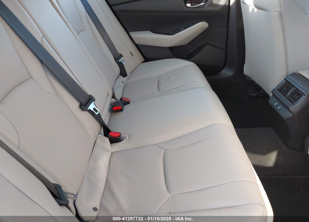 2024 HONDA ACCORD VIN: 1HGCY2F66RA016581